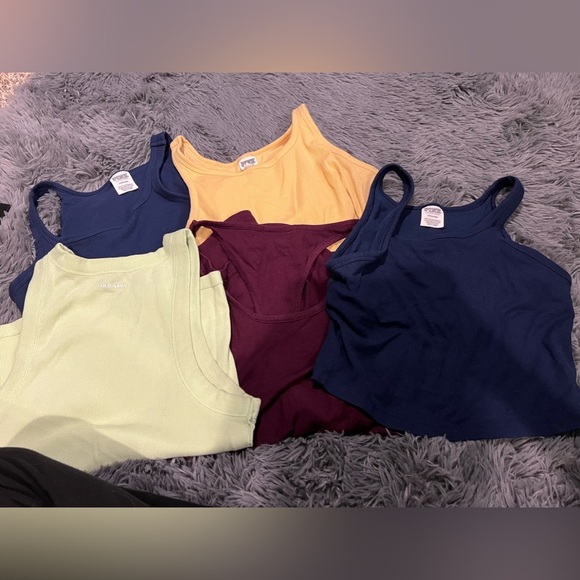 PINK Victoria's Secret Tops - 💛Bundle of L/XL PINK crop tank